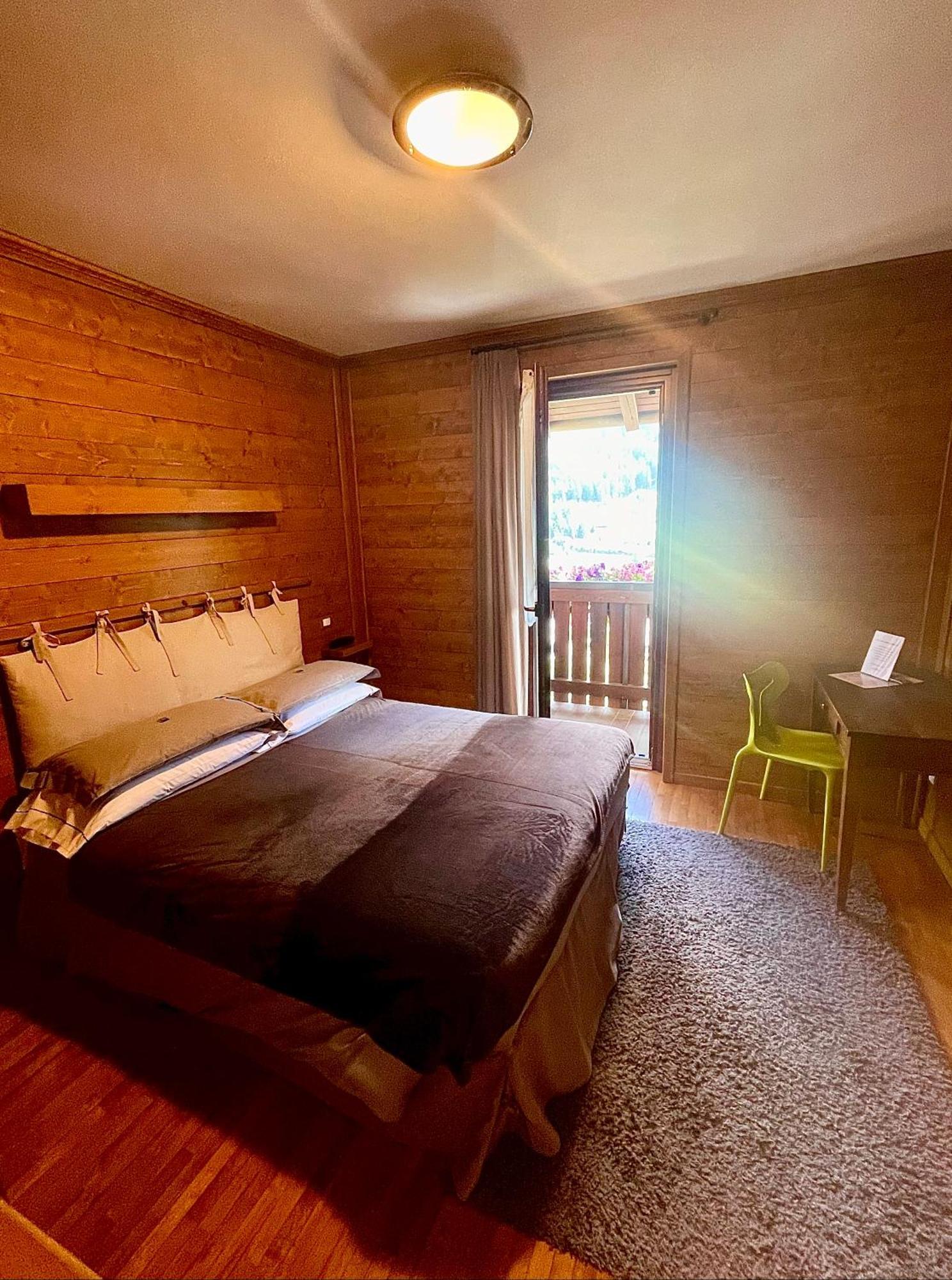 Hotel Garni Sorriso Понте ди Леньо Екстериор снимка